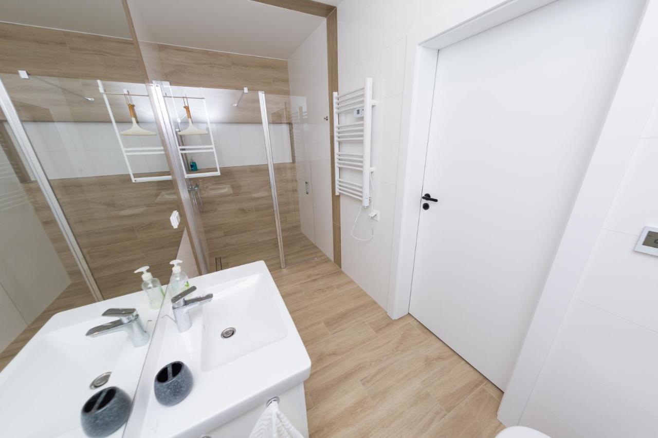Apartament Kolobrzeg Quattro Bagian luar foto